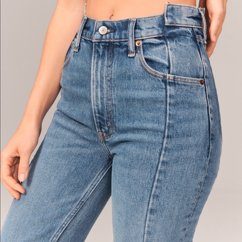 Abercrombie curve love jeans